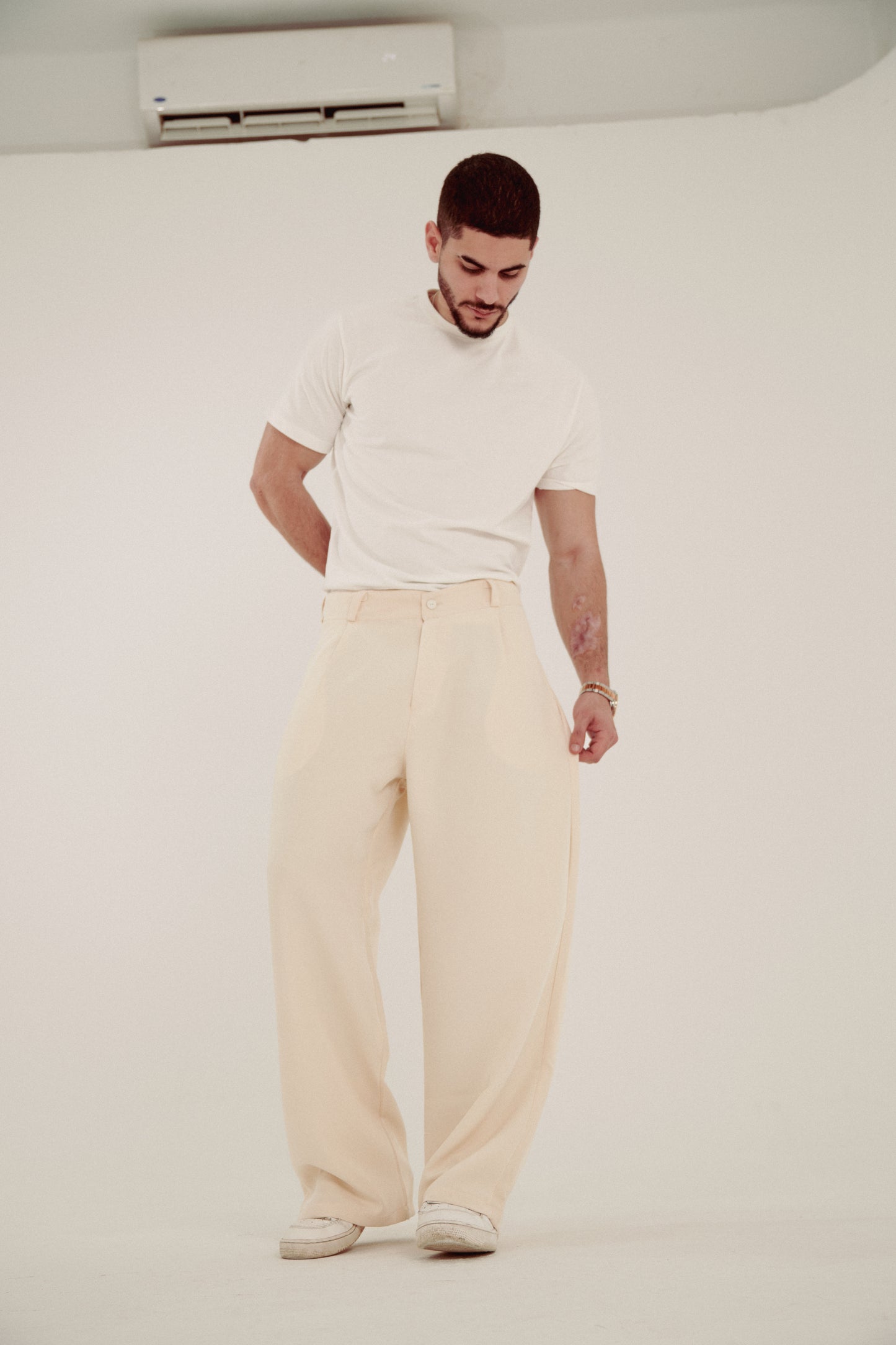 Slim Fit Elegant Pants – Precision Tailoring Meets Timeless Style